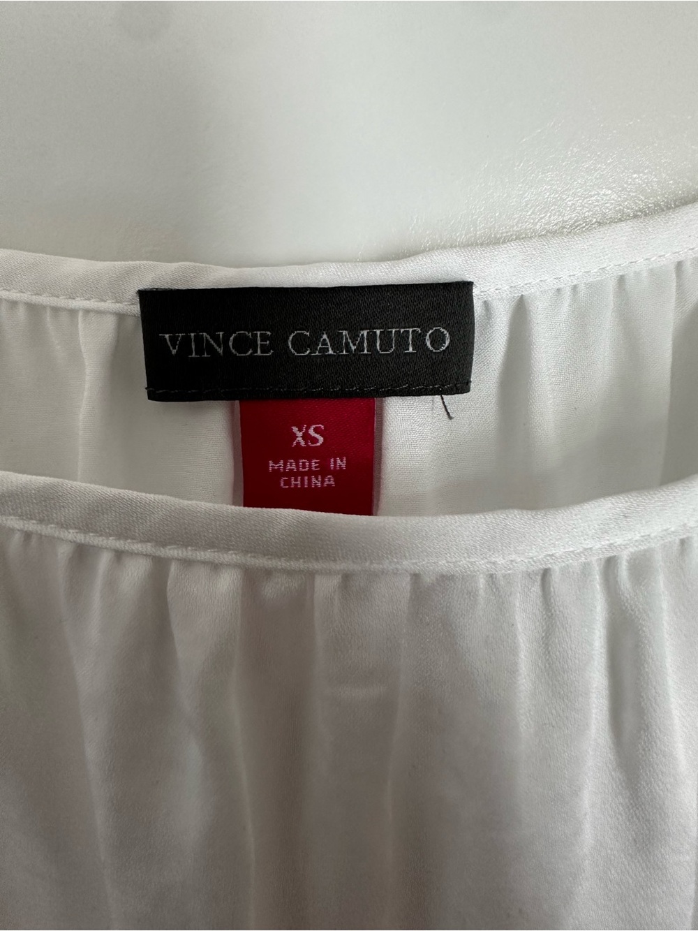 Vince Camuto Women’s White Flowy Spaghetti Strap Swing Camisole - Picture 3 of 3